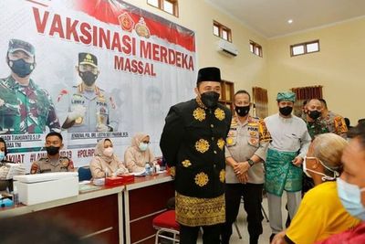 Tinjau Pelaksanaan Vaksinasi di Polres Pelabuhan Belawan, Aulia Rahman: Saya Bersyukur