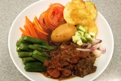 Enaknya Bistik Daging Sapi Khas Jawa Yang Proses Pembuatannya Mudah Banget