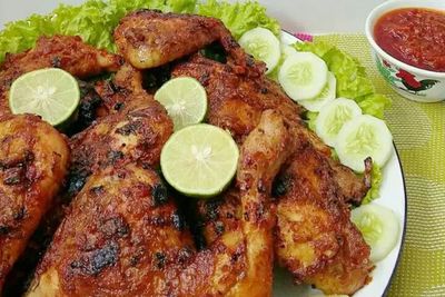 Cara Membuat Ayam Bakar Taliwang Yang Bisa Kamu Bikin Pagi Ini