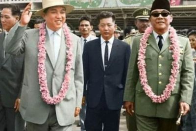 Foto Lawas Pemimpin Korea Utara Kim Il Sung Bertemu Soekarno, Kemesraannya Jadi Sorotan