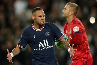Messi Marah karena Diganti Pochettino, Neymar Malah Berpesta