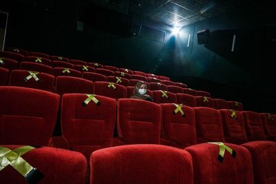 Pengalaman Nonton Bioskop Pasca Dibuka Kembali: Lebih Ketat, Tapi Masih Bisa Kecolongan