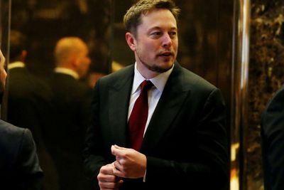 Elon Musk Sebut Dirinya Respect Terhadap Pembuat Mobil Listrik di China