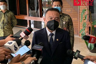 Hadapi Ancaman Gelombang Ketiga Covid-19, Pimpinan DPR Minta Semua Pihak Tak Lengah