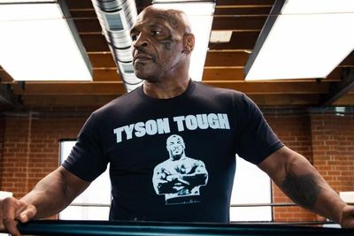 Keras! Mike Tyson Akui Biasa Berkelahi dengan Ayah dari Lawannya di Jalanan Saat Kecil