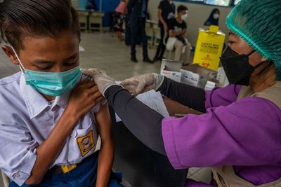 FOTO: Percepatan Vaksinasi COVID-19 Bagi Pelajar