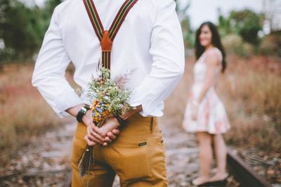 Hati-hati, 4 Zodiak Ini Mudah Membuat Orang Jatuh Cinta Pada Pandangan Pertama