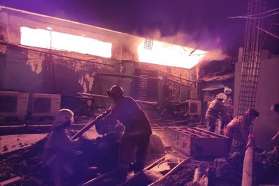 Toko Swalayan di Cilandak Jaksel Dilalap Si Jago Merah, Suasana Bikin Merinding