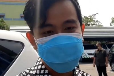 Diledek Kaesang Jadi Wali Kota Gajinya Kecil, Gibran: Hidup Gak Selamanya Cari Duit