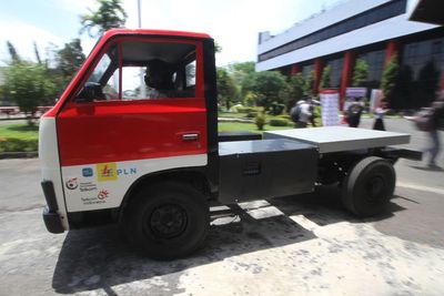 FOTO: Inovasi Truk Listrik