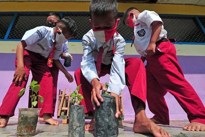 Kenali Gejala COVID-19 Yang Terjadi Pada Anak-anak