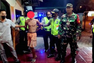 Pria ini Bacok Tetangga Gegara Tak Terima Ditegur, Dituntut Penjara Seumur Hidup