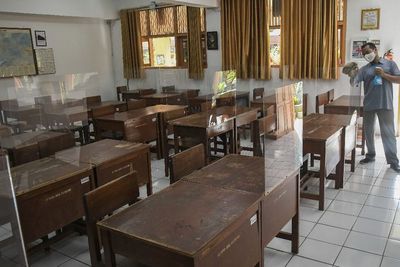 Sebut Ada Penularan Covid-19, DPRD DKI Ungkap 6 Sekolah di Jakarta Ditutup