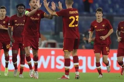 Mirip Gladiator, Muka Pemain AS Roma Gianluca Mancini Berdarah-darah di Lapangan