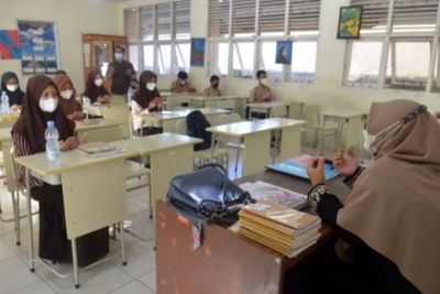Bantah Ada Klaster COVID-19 di Sekolah, Ini Penjelasan Kemendikbud Ristek