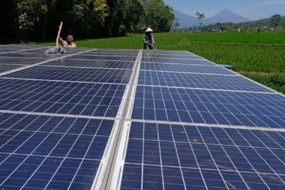 ESDM-UNDP Tugaskan Patriot Energi Terangi Listrik Desa dengan PLTS