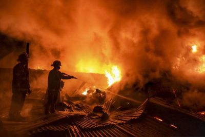 Pabrik Kursi di Jalan Setia Budi Ludes Terbakar, Warga Sempat Dengar Ledakan