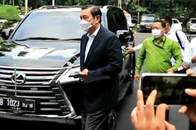 Penuhi Pemeriksaan Laporan Berita Bohong, Luhut Tiba di Polda Metro