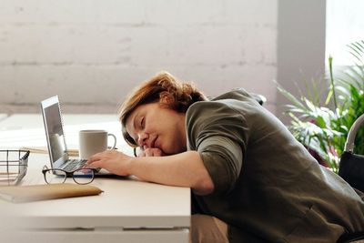 Daftar-daftar Zodiak yang Gampang Tidur pada Situasi Manapun, Salah Satunya Taurus!
