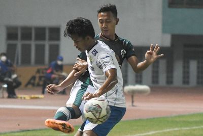 Lagi-lagi Gagal Menang di Liga 1, Ini Dalih Pelatih Persib
