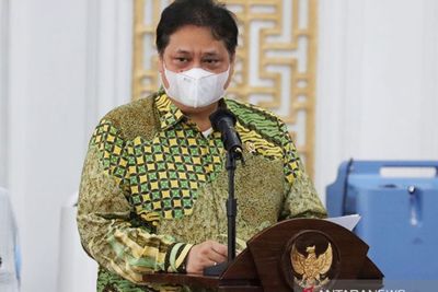 Airlangga Hartanto: Vaksin Booster Gratis Hanya Untuk Penerima Bantuan Iuran