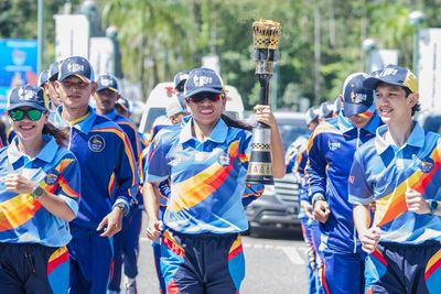Bawa Obor Api PON XX Papua Keliling Mimika, Maria Londa Merasa Bangga