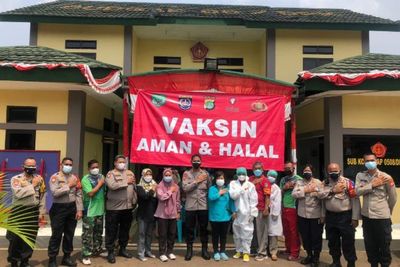 Tinjau Vaksinasi Merdeka di Depok, Ditsamapta Polda Metro Klaim Masyarakat Antusias
