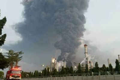 Terungkap! Kebakaran Kilang Balongan Pertamina Dipicu Percikan Api Sambaran Petir