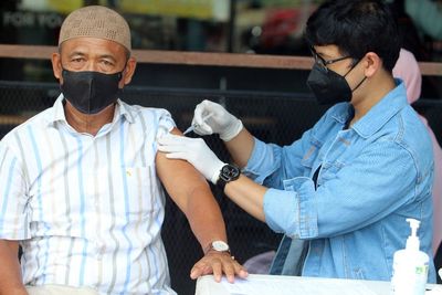 Kabar Baik! Penyintas Covid-19 Bergejala Ringan Bisa Divaksin Usai 1 Bulan Sembuh