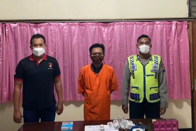 Gegara Terjerat Utang Pinjol, Pria Nekat Buka Praktik Suntik Pemutih Ilegal di Gresik