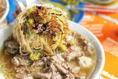 5 Rekomendasi Warung Bakso Paling Lezat di Medan, Pembeli Rela Antre