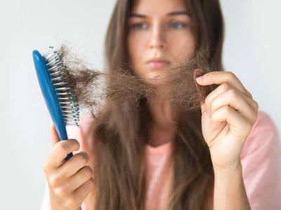Punya Rambut Rontok? Cobain Terapi Sekretom