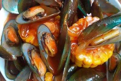 Nggak Perlu Beli Lagi, Ini Resep Kerang Hijau Saus Padang yang Bisa Dibuat di Rumah