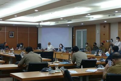 Muncul di Rapat Usai Dipecat PSI, Viani Limardi Ngaku dari Fraksi Rakyat Jakarta