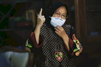 Menteri Risma Minta Maaf Usai Ancam Tembak Pegawai PKH, Gubernur Rusli Beber Pesan WA