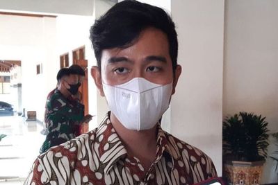 Dukung Produk dalam Negeri, Gibran: Jangan Ada Batik atau Baju Muslim dari China