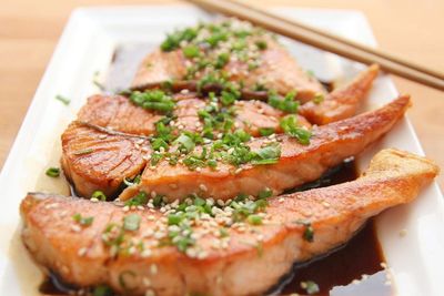 10 Daftar Makanan Penambah Berat Badan yang Enak dan Sehat