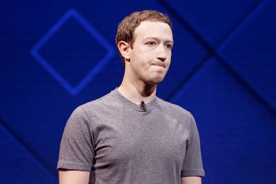 Tak Cuma Facebook, Instagram, dan WhatsApp, Kekayaan Mark Zuckerberg Juga Ikut Tumbang