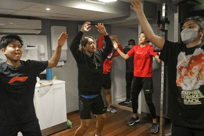 Jadwal Belum Ada, Tim Indonesia Latihan Ringan di Hotel Jelang Piala Thomas Uber