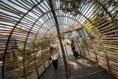 FOTO: Instalasi Bambu Bubu di Museum Multatuli