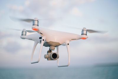 Puluhan Drone Jatuh di China saat Pertunjukan Cahaya