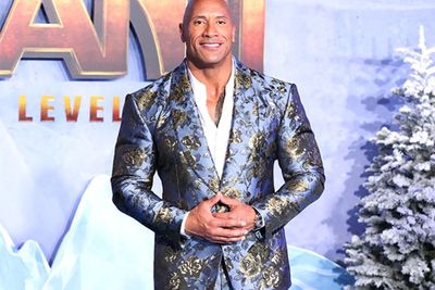 Dwayne Johnson Tunjukkan Kemampuan Ngerap-nya Lewat Video Musik Berjudul Face Off
