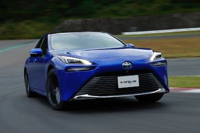 Mobil Hidrogen Buatan Toyota Ini Cetak Rekor, Mampu Melaju 1.360 Km Sekali Isi