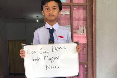 Bukan Dokter, Bocah SMP Ini Justru Bercita-cita Jadi Kurir, Alasannya Bikin Terharu
