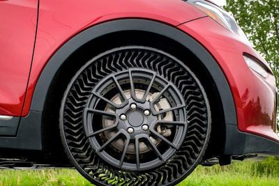 Michelin Bakal Jual Ban Mobil Tanpa Udara di Tahun 2024 Mendatang
