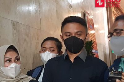 Usai Diperiksa Polisi, Menantu Nia Daniaty Ngaku Tak Tahu Soal Penipuan CPNS