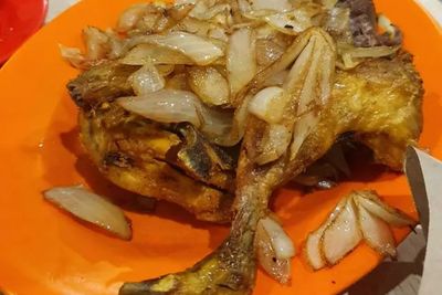 Pernah Makan Ayam Afrika? Kalau Belum, Yuk Kita Buat Sekarang