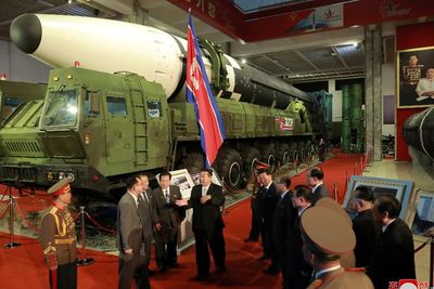 Pameran Pengembangan Pertahanan di Korea Utara, Berikut Foto-fotonya