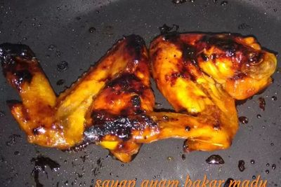 Pagi Ini Menyantap Sayap Ayam Bakar Madu Buatan Sendiri Yuk