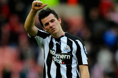 Pernah Ribut dengan Aguero dan Ibrahimovic, Apa Kabar Eks Pemain Bengal Joey Barton?